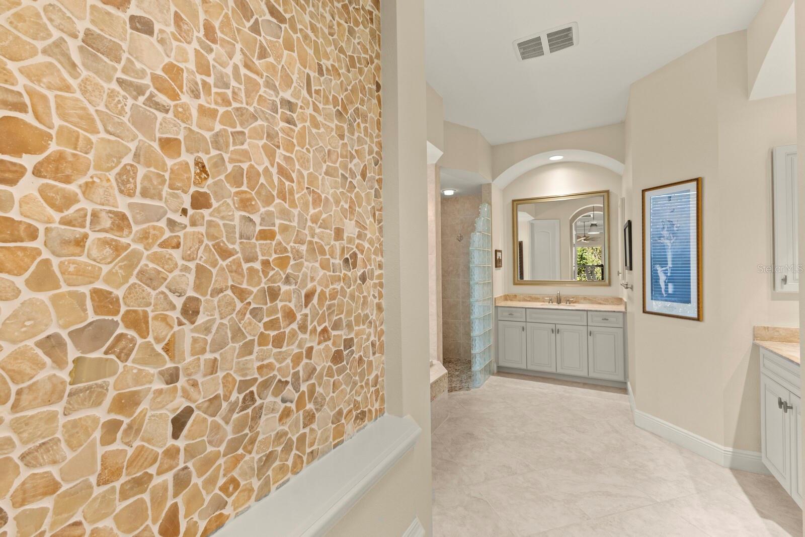 Sarasota, Florida, 34241, United States, 4 Bedrooms Bedrooms, ,3 BathroomsBathrooms,Residential,Active,1903225