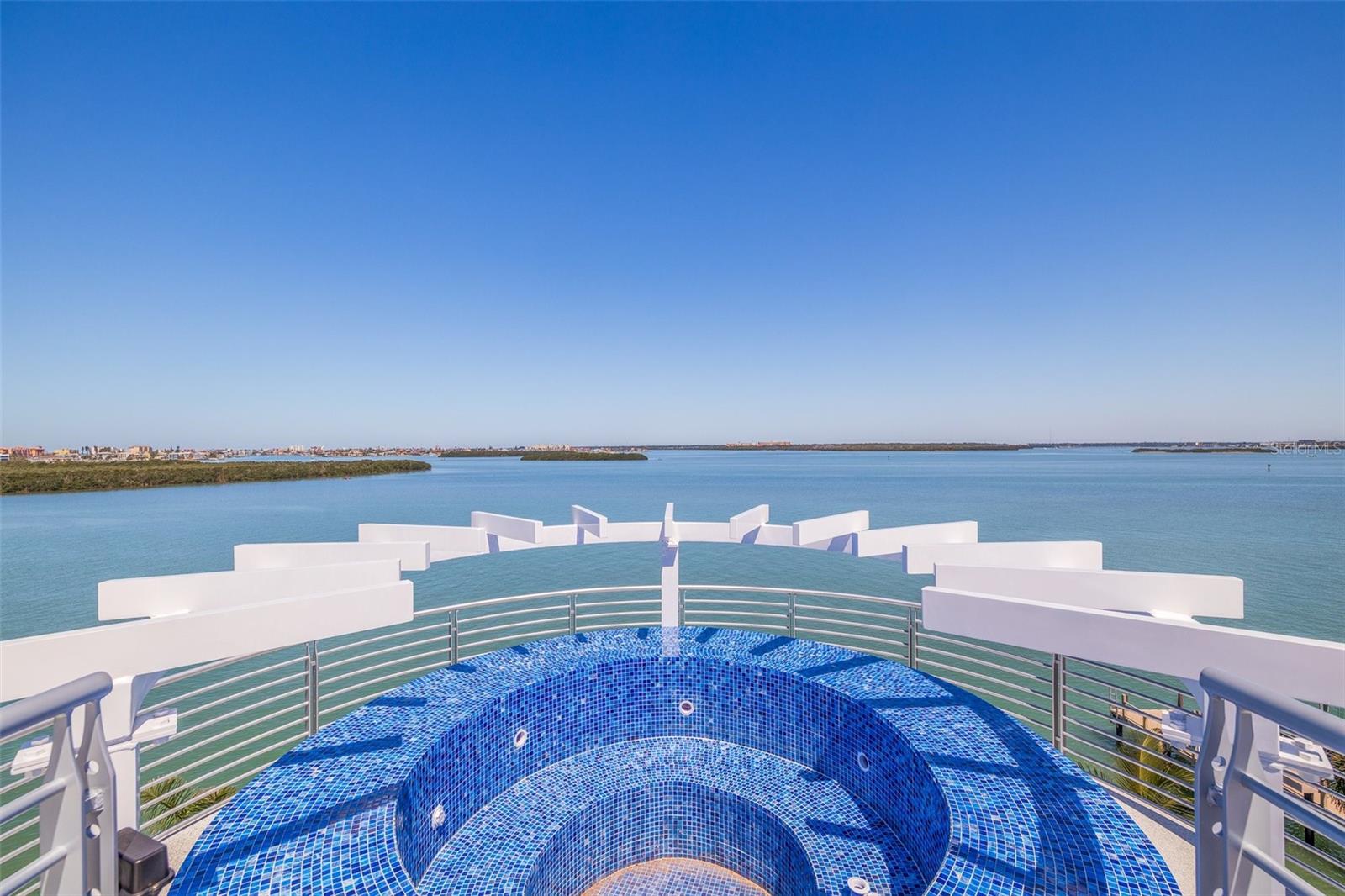 Treasure Island, Florida, 33706, United States, ,7 BathroomsBathrooms,Residential,Active,1772746