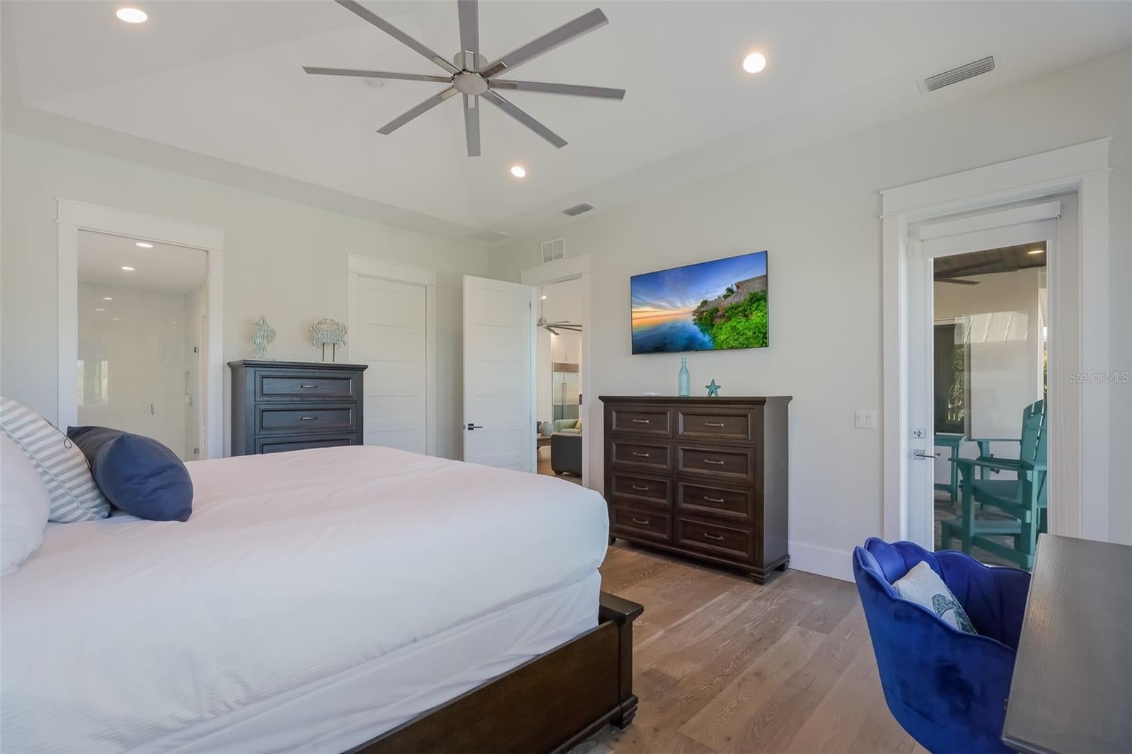 Anna Maria, Florida, 34216, United States, 4 Bedrooms Bedrooms, ,5 BathroomsBathrooms,Residential,Active,1886800