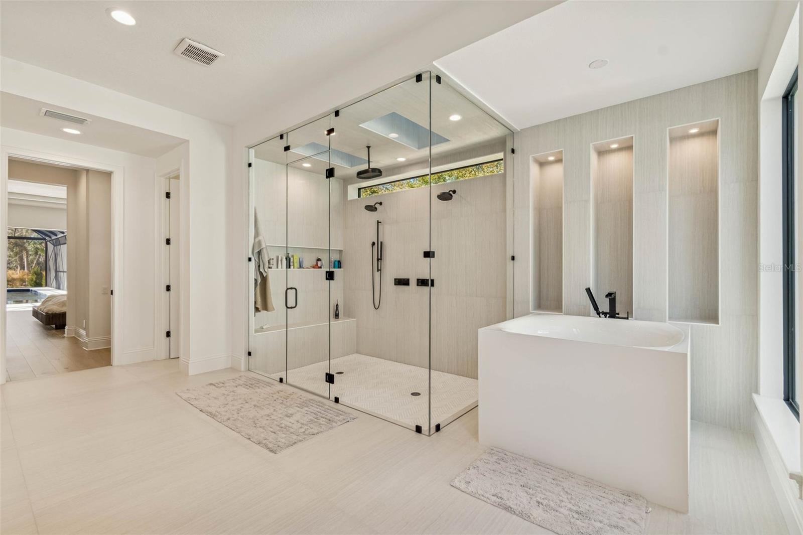 Lutz, Florida, 33549, United States, 4 Bedrooms Bedrooms, ,5 BathroomsBathrooms,Residential,Active,2035686