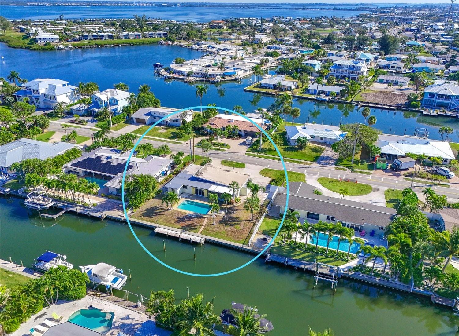Holmes Beach, Florida, 34217, United States, 2 Bedrooms Bedrooms, ,2 BathroomsBathrooms,Residential,Pending,2045560