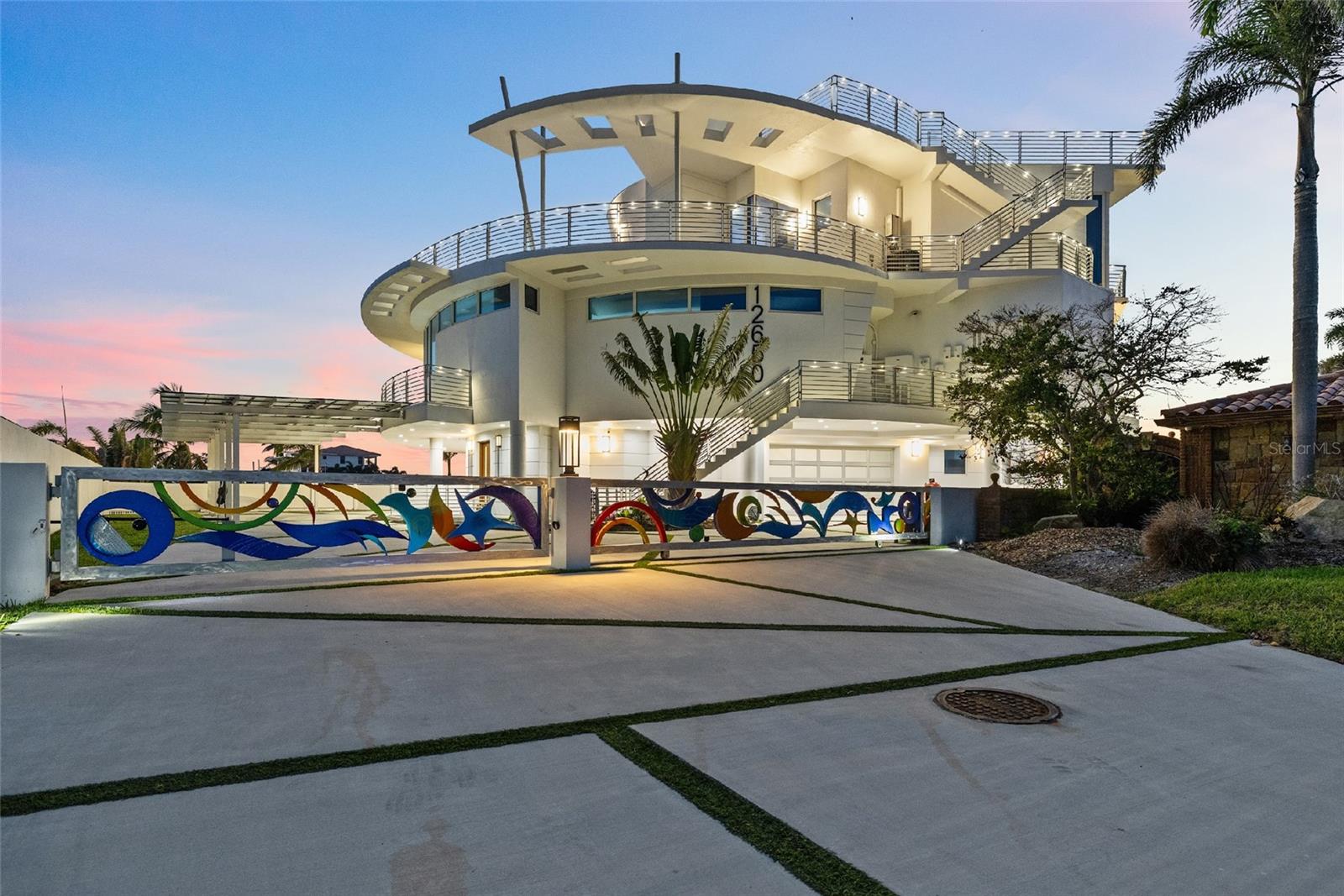 Treasure Island, Florida, 33706, United States, ,7 BathroomsBathrooms,Residential,Active,1772746