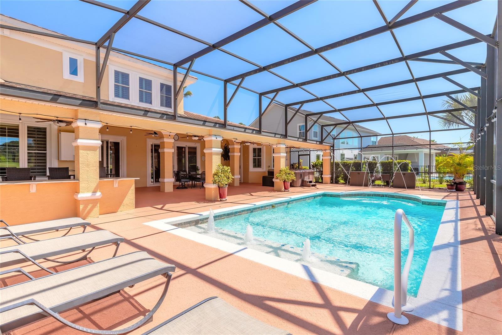 Daytona Beach, Florida, 32124, United States, 5 Bedrooms Bedrooms, ,4 BathroomsBathrooms,Residential,Active,1945086