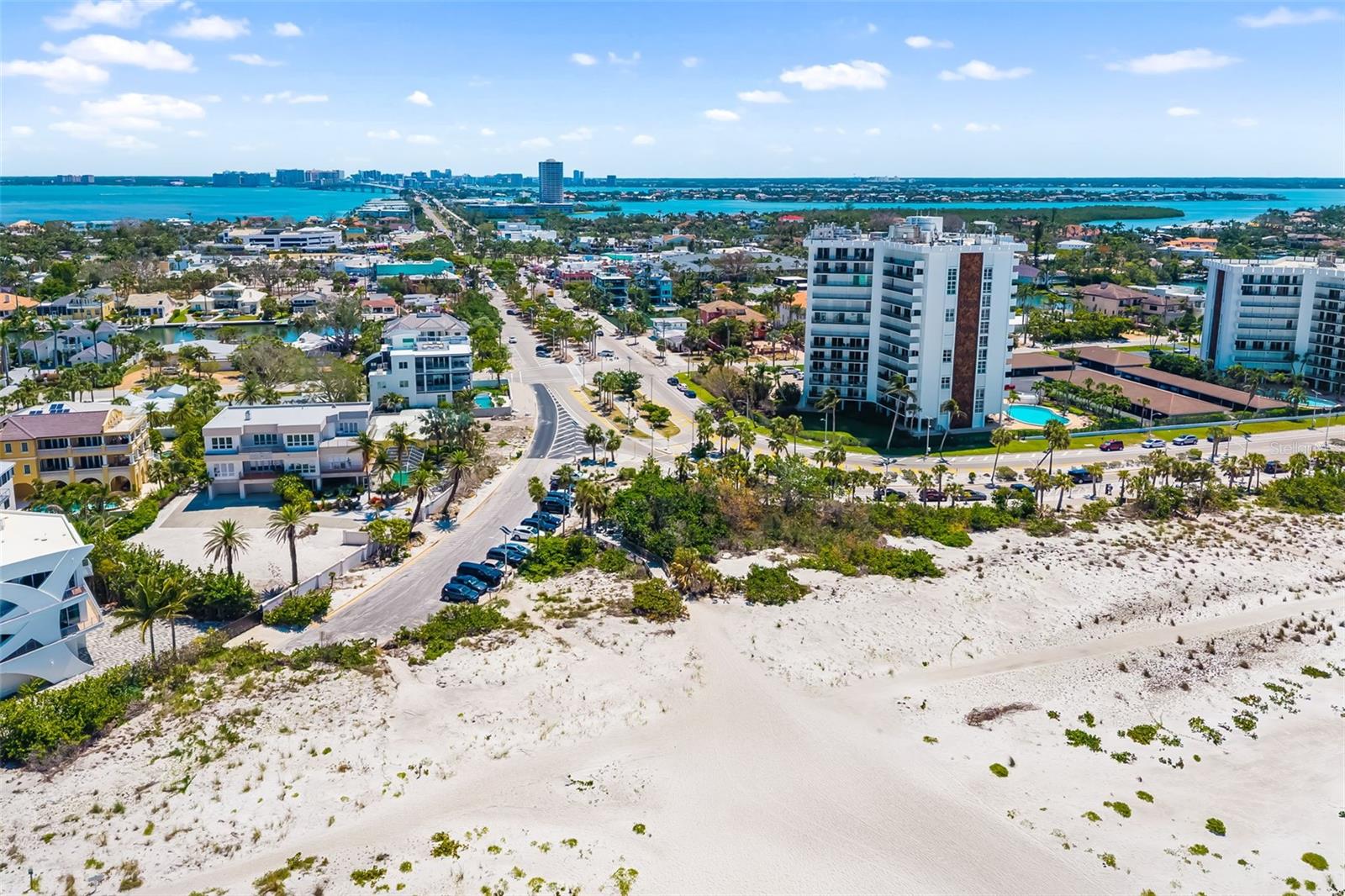 Sarasota, Florida, 34236, United States, 3 Bedrooms Bedrooms, ,4 BathroomsBathrooms,Residential,Active,2007150