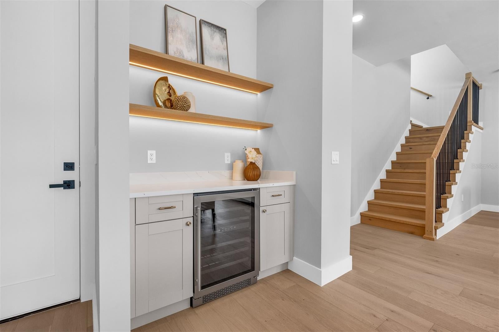 Orlando, Florida, 32804, United States, 5 Bedrooms Bedrooms, ,5 BathroomsBathrooms,Residential,Active,2019846