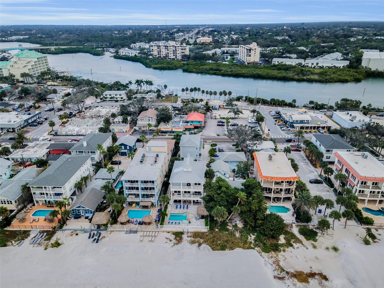 Indian Rocks Beach, Florida, 33785, United States, 4 Bedrooms Bedrooms, ,4 BathroomsBathrooms,Residential,Active,2007261