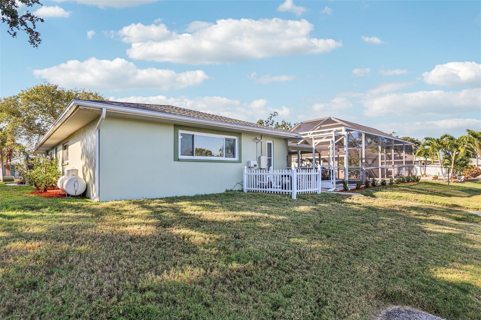 St Petersburg, Florida, 33702, United States, 3 Bedrooms Bedrooms, ,2 BathroomsBathrooms,Residential,Active,2001074