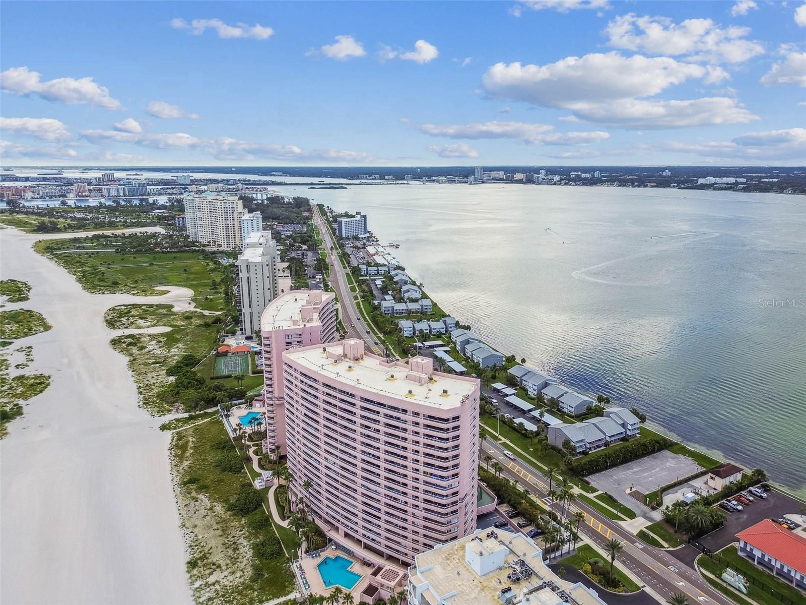 Clearwater Beach, Florida, 33767, United States, 2 Bedrooms Bedrooms, ,3 BathroomsBathrooms,Residential,Active,1919072