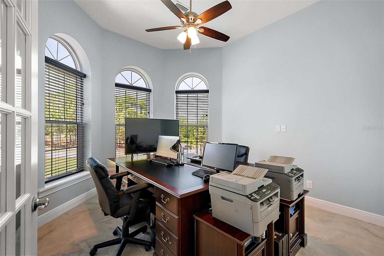 Lady Lake, Florida, 32159, United States, 5 Bedrooms Bedrooms, ,3 BathroomsBathrooms,Residential,Active,1985870