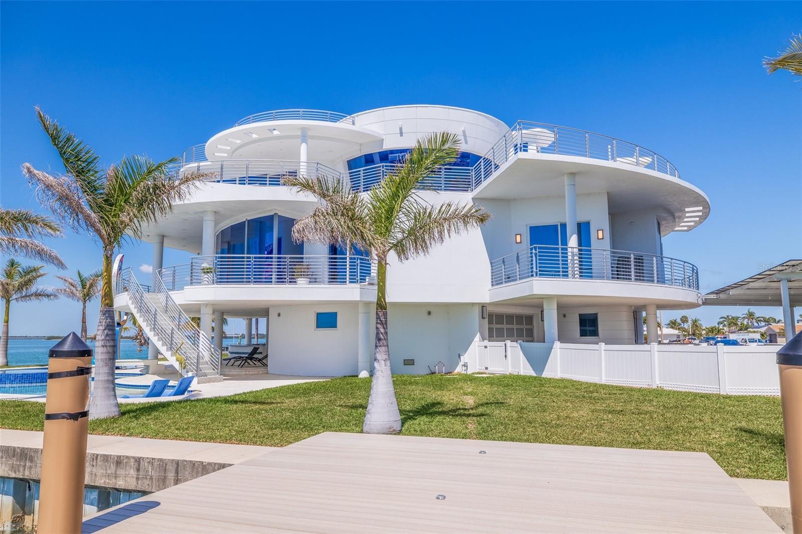 Treasure Island, Florida, 33706, United States, ,7 BathroomsBathrooms,Residential,Active,1772746