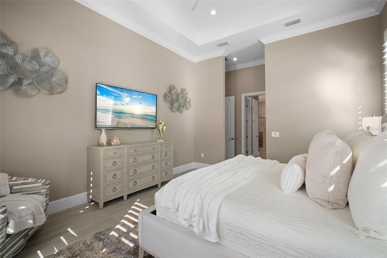 Bradenton, Florida, 34202, United States, 3 Bedrooms Bedrooms, ,4 BathroomsBathrooms,Residential,Active,1987272