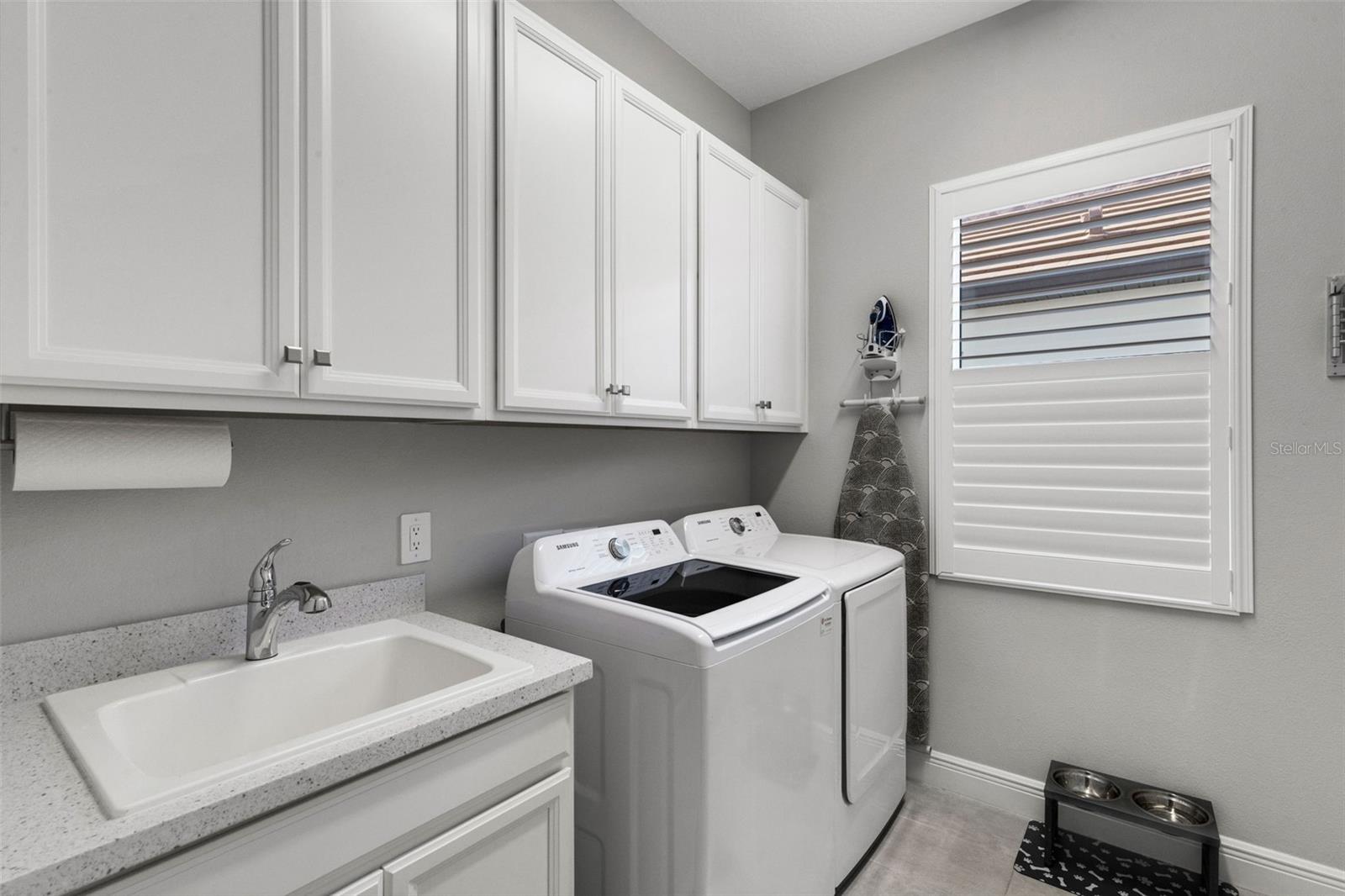 Sarasota, Florida, 34240, United States, 3 Bedrooms Bedrooms, ,3 BathroomsBathrooms,Residential,Active,2015455