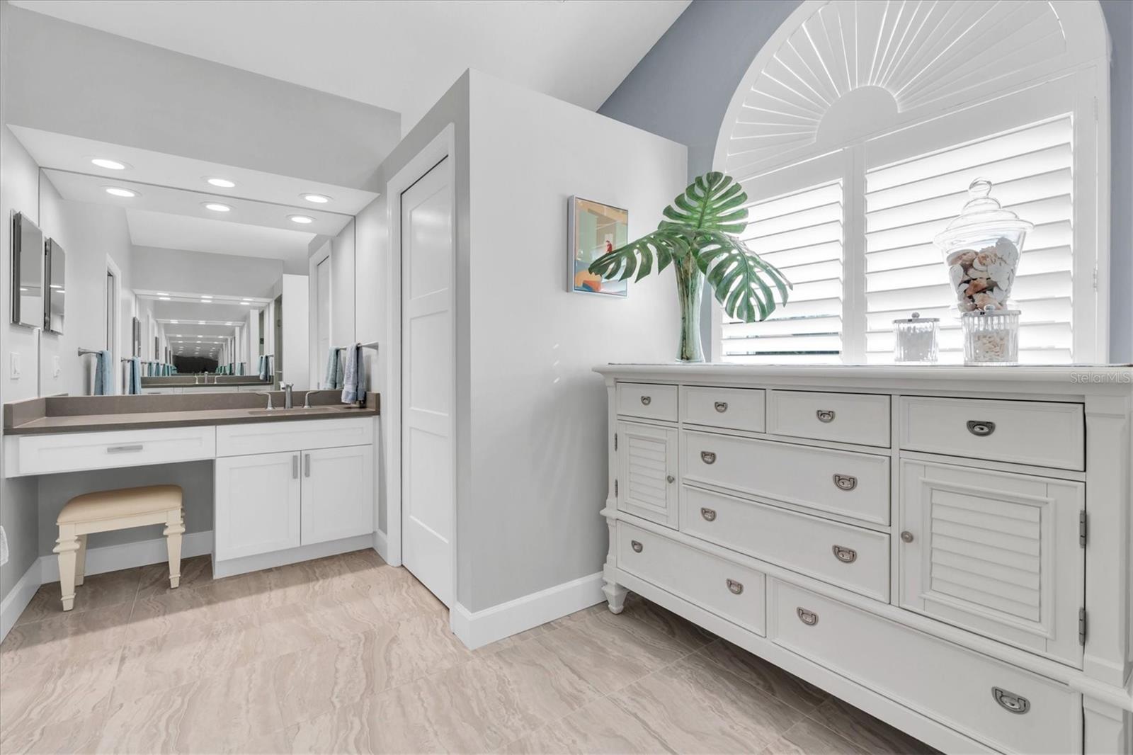 St Petersburg, Florida, 33711, United States, 3 Bedrooms Bedrooms, ,2 BathroomsBathrooms,Residential,Active,1988417