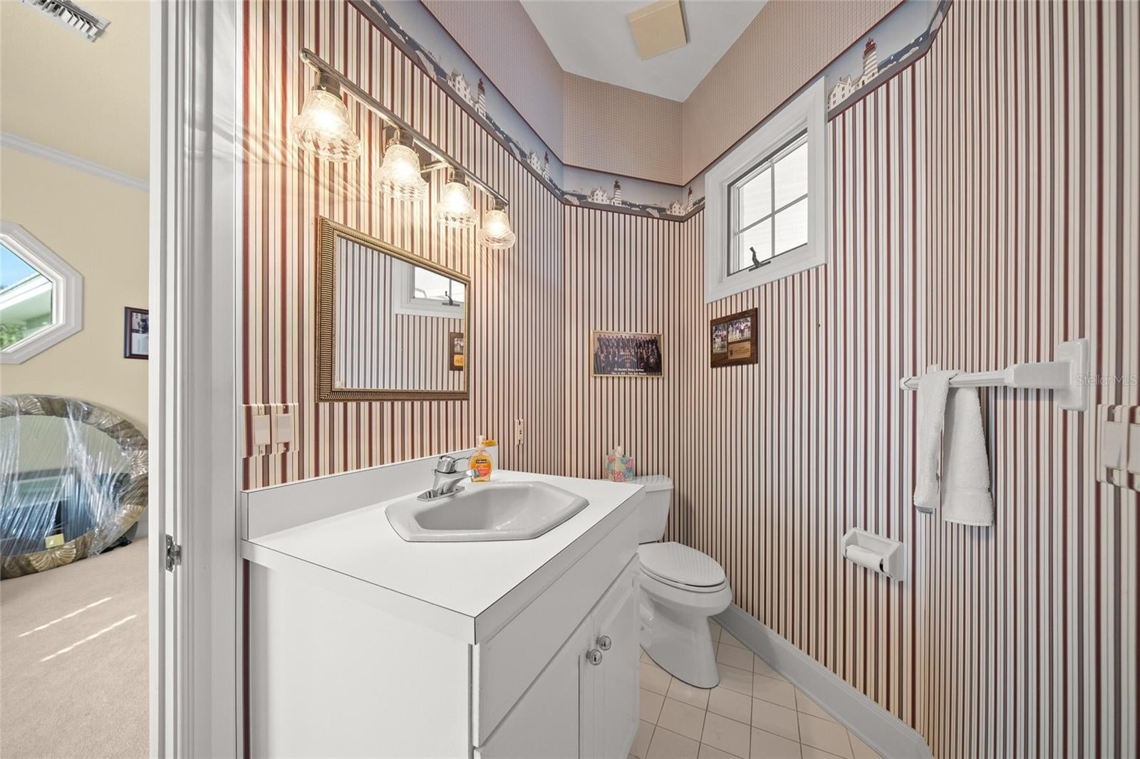 Sarasota, Florida, 34240, United States, 3 Bedrooms Bedrooms, ,3 BathroomsBathrooms,Residential,Active,2007154