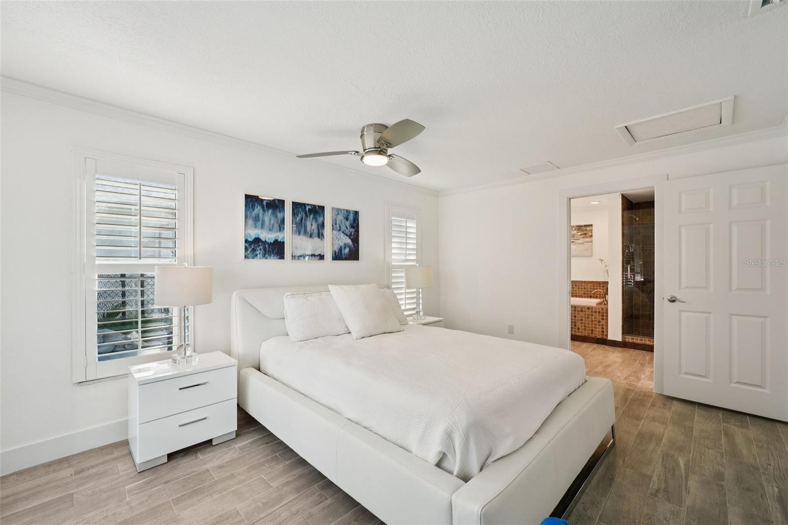 St Petersburg, Florida, 33703, United States, 4 Bedrooms Bedrooms, ,4 BathroomsBathrooms,Residential,Active,1934835