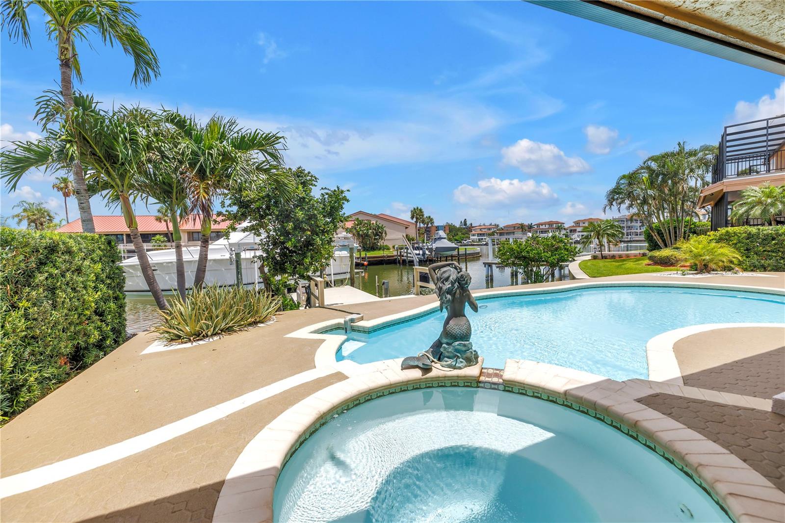 St Petersburg, Florida, 33715, United States, 3 Bedrooms Bedrooms, ,4 BathroomsBathrooms,Residential,Active,1869108