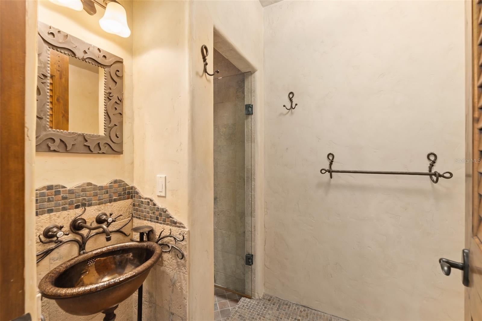 Longwood, Florida, 32779, United States, 10 Bedrooms Bedrooms, ,17 BathroomsBathrooms,Residential,Active,1914816