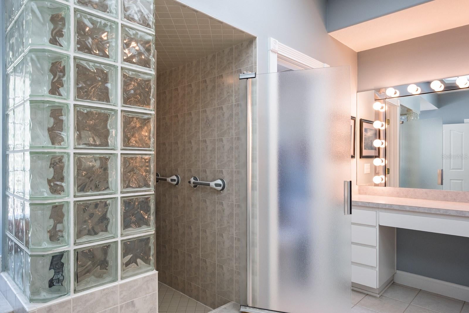 Tarpon Springs, Florida, 34688, United States, 4 Bedrooms Bedrooms, ,4 BathroomsBathrooms,Residential,Active,1841287