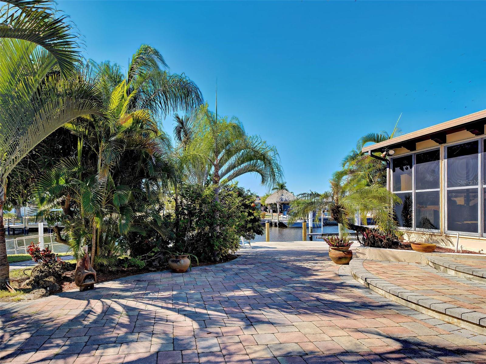 Port Charlotte, Florida, 33952, United States, 4 Bedrooms Bedrooms, ,5 BathroomsBathrooms,Residential,Active,1996574