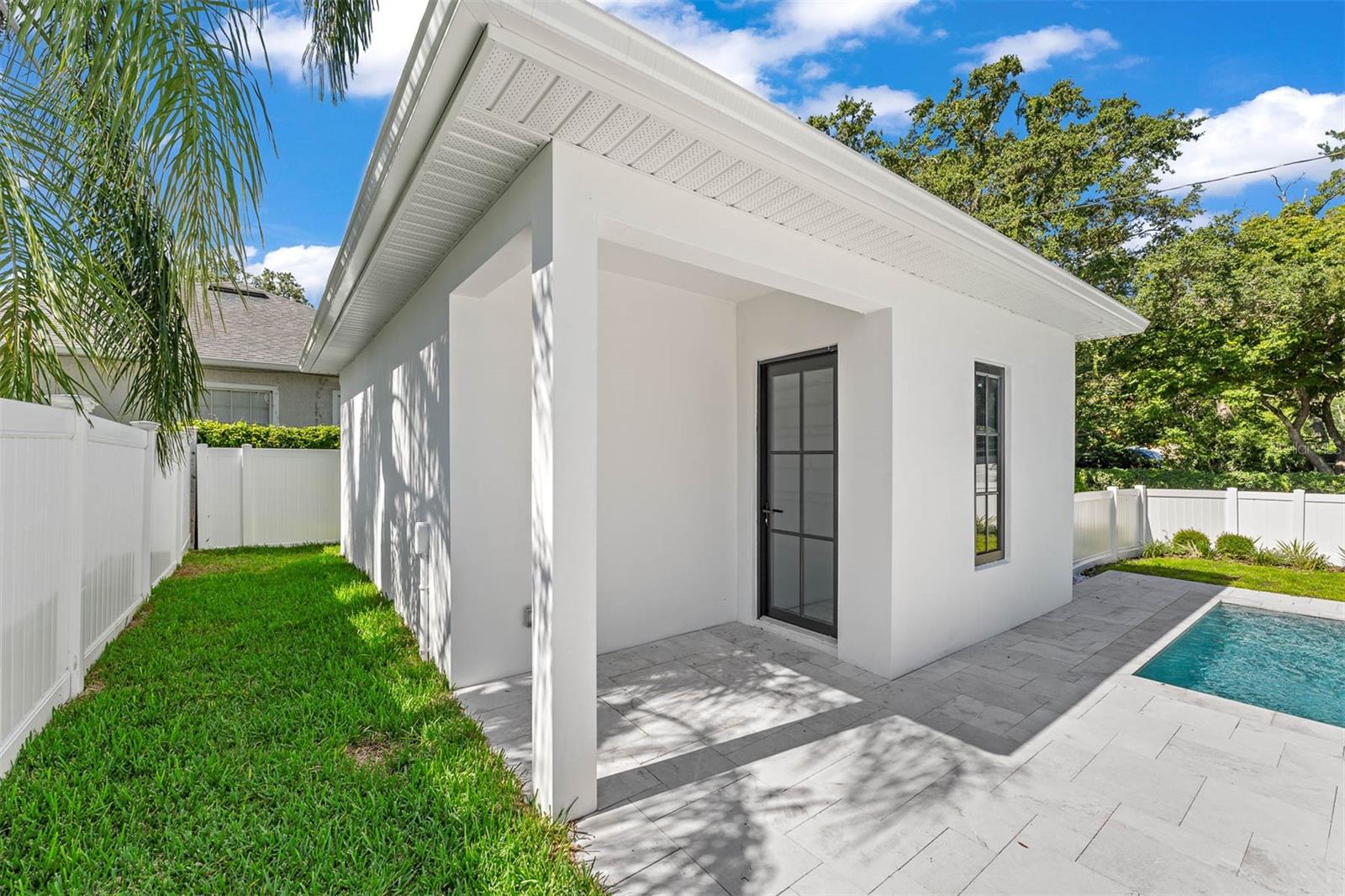 Orlando, Florida, 32804, United States, 5 Bedrooms Bedrooms, ,5 BathroomsBathrooms,Residential,Active,1905097