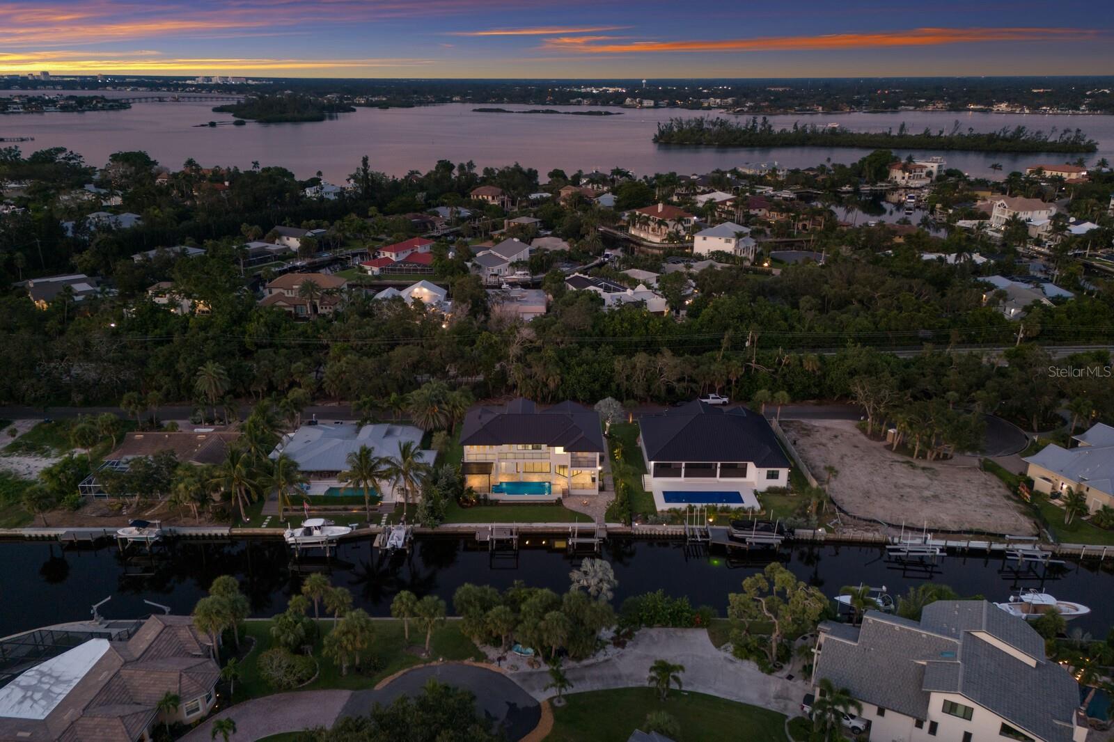 Sarasota, Florida, 34242, United States, 4 Bedrooms Bedrooms, ,6 BathroomsBathrooms,Residential,Active,1941333