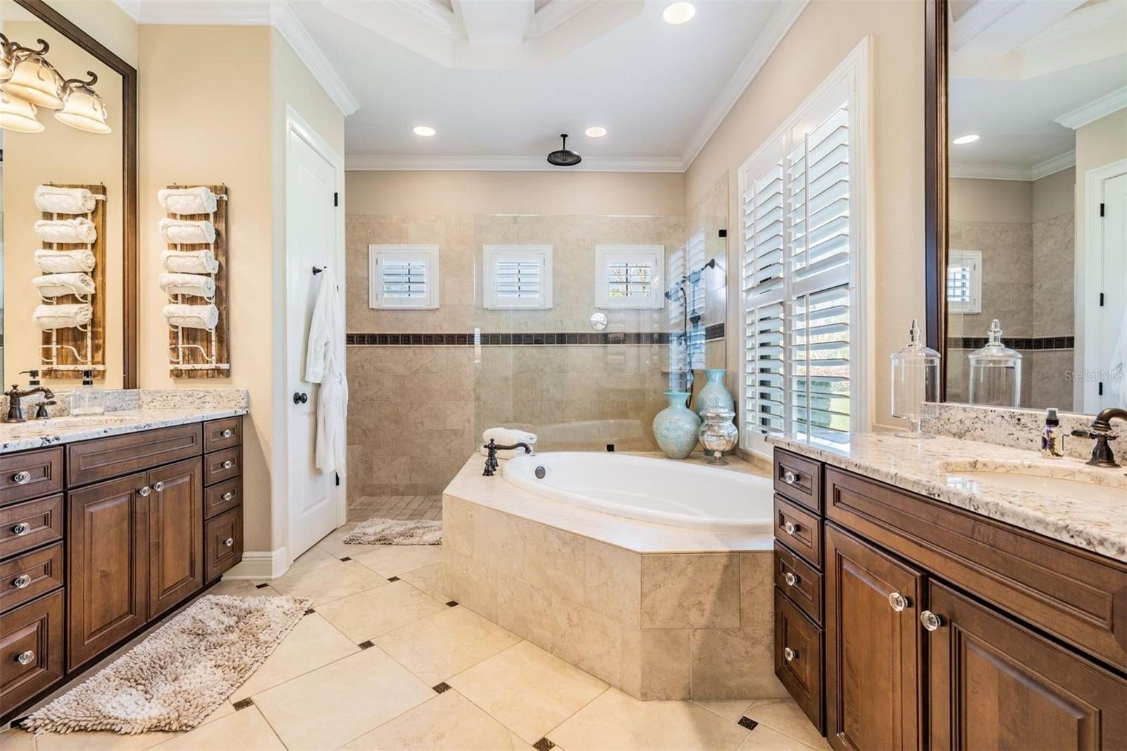 Odessa, Florida, 33556, United States, 5 Bedrooms Bedrooms, ,4 BathroomsBathrooms,Residential,Active,1797950