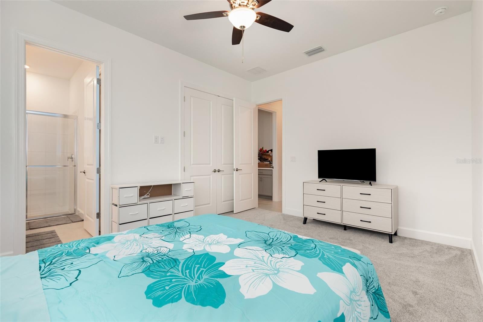 Sarasota, Florida, 34241, United States, 4 Bedrooms Bedrooms, ,3 BathroomsBathrooms,Residential,Active,1926697