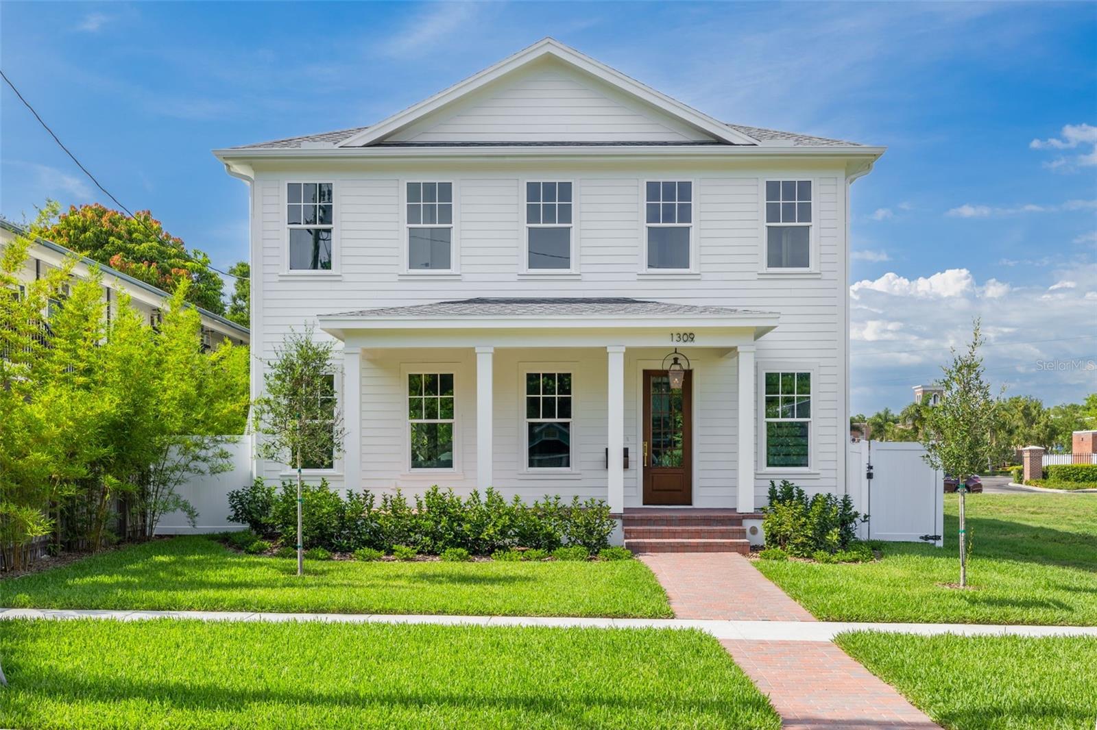 St Petersburg, Florida, 33704, United States, 5 Bedrooms Bedrooms, ,4 BathroomsBathrooms,Residential,Active,2021279