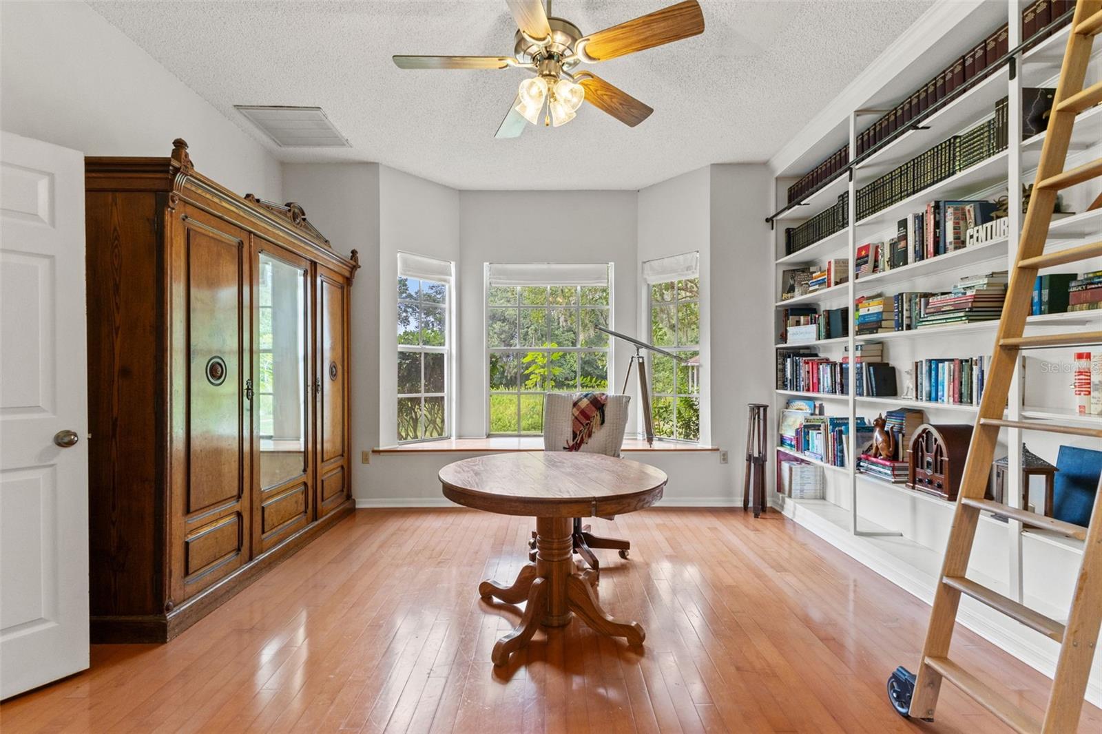 Brooksville, Florida, 34602, United States, 4 Bedrooms Bedrooms, ,6 BathroomsBathrooms,Residential,Active,1919396