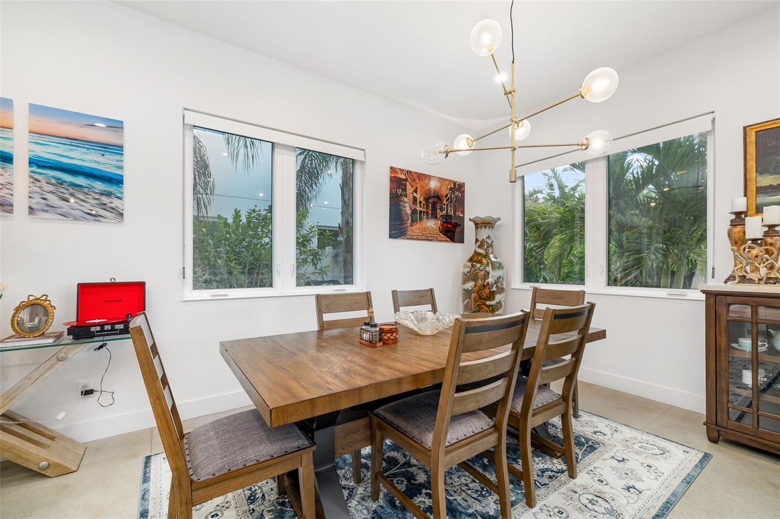 Sarasota, Florida, 34231, United States, 4 Bedrooms Bedrooms, ,3 BathroomsBathrooms,Residential,Active,1922484