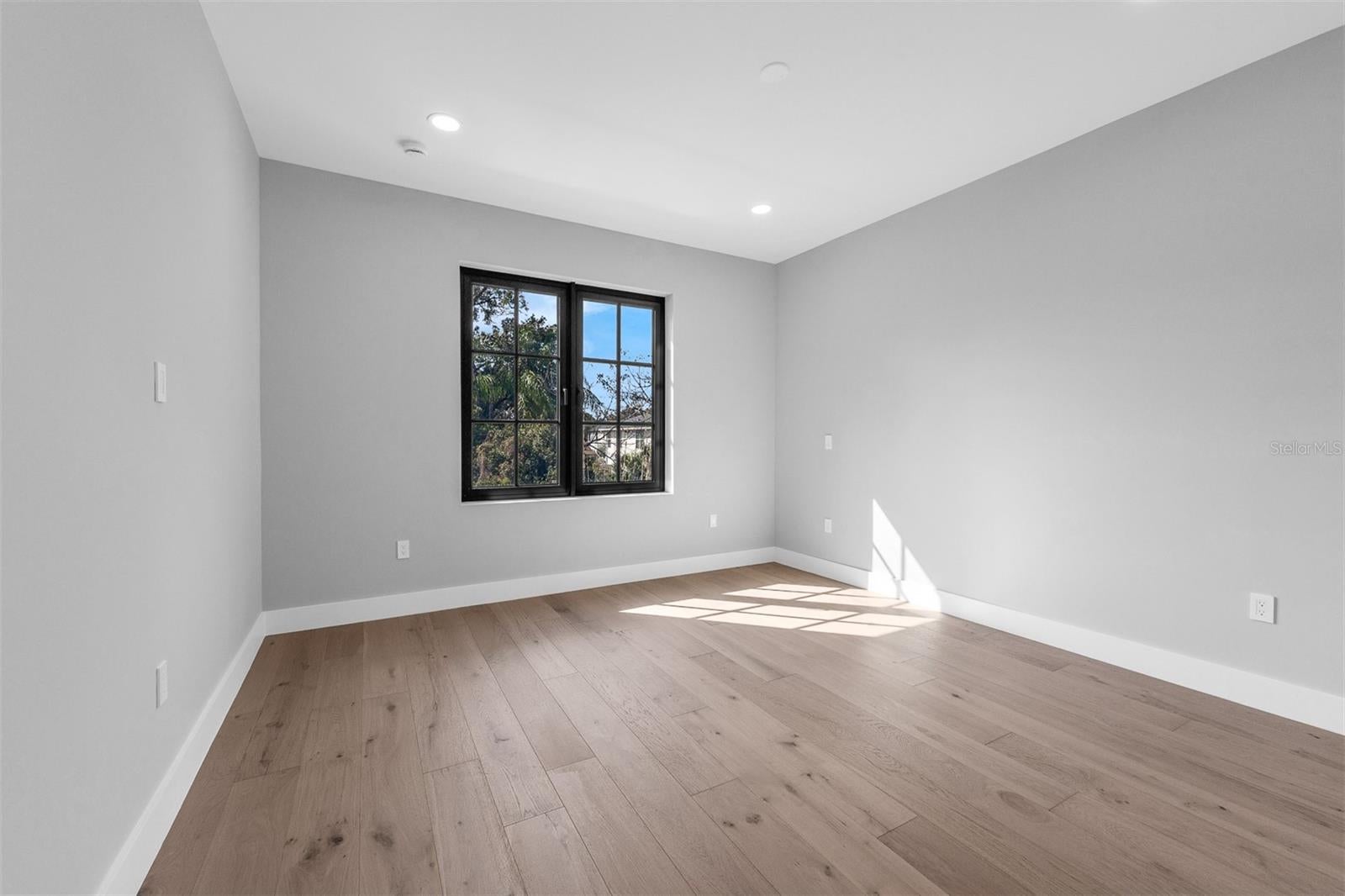 Orlando, Florida, 32804, United States, 5 Bedrooms Bedrooms, ,5 BathroomsBathrooms,Residential,Active,2019846