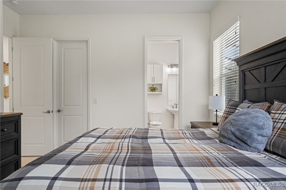 Homosassa, Florida, 34446, United States, 4 Bedrooms Bedrooms, ,4 BathroomsBathrooms,Residential,Active,1909872