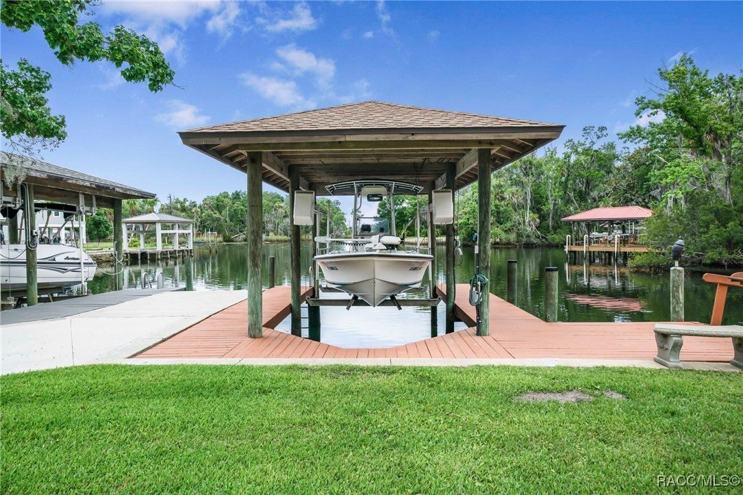 Crystal River, Florida, 34429, United States, 3 Bedrooms Bedrooms, ,2 BathroomsBathrooms,Residential,Active,1862870
