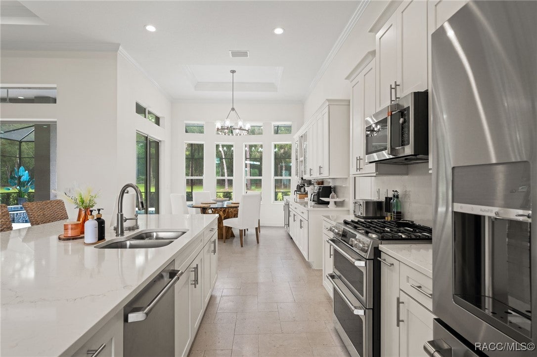 Homosassa, Florida, 34446, United States, 4 Bedrooms Bedrooms, ,4 BathroomsBathrooms,Residential,Active,1909872