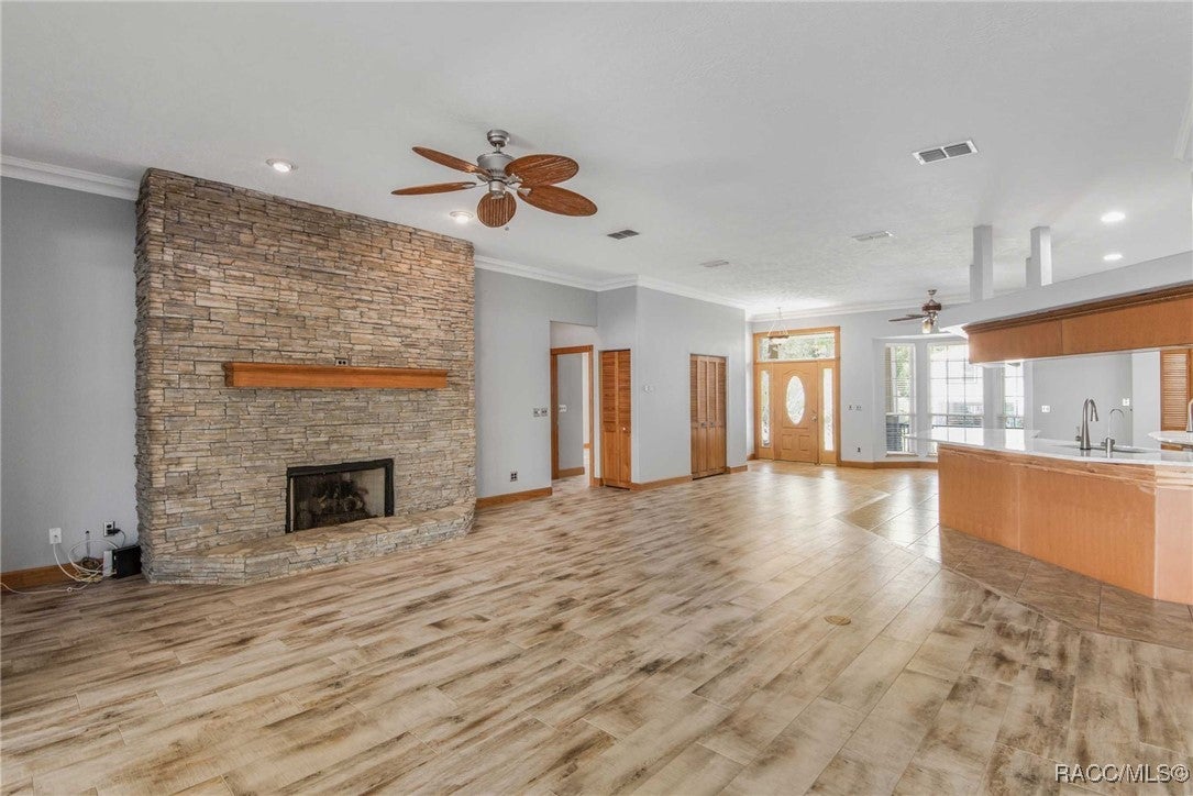 Crystal River, Florida, 34428, United States, ,2 BathroomsBathrooms,Residential,Active,1852687