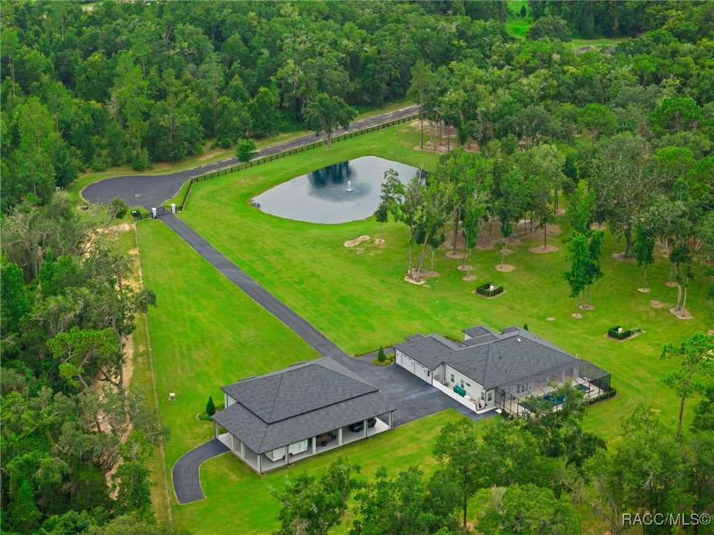 Homosassa, Florida, 34446, United States, 4 Bedrooms Bedrooms, ,4 BathroomsBathrooms,Residential,Active,1909872