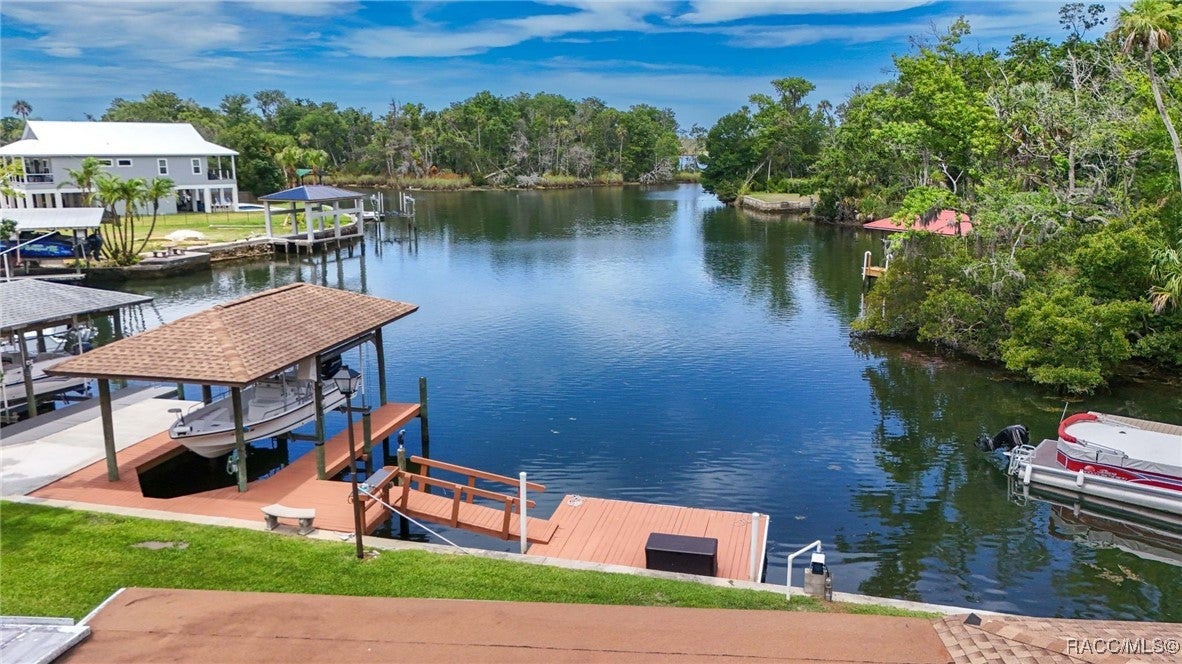 Crystal River, Florida, 34429, United States, 3 Bedrooms Bedrooms, ,2 BathroomsBathrooms,Residential,Active,1862870