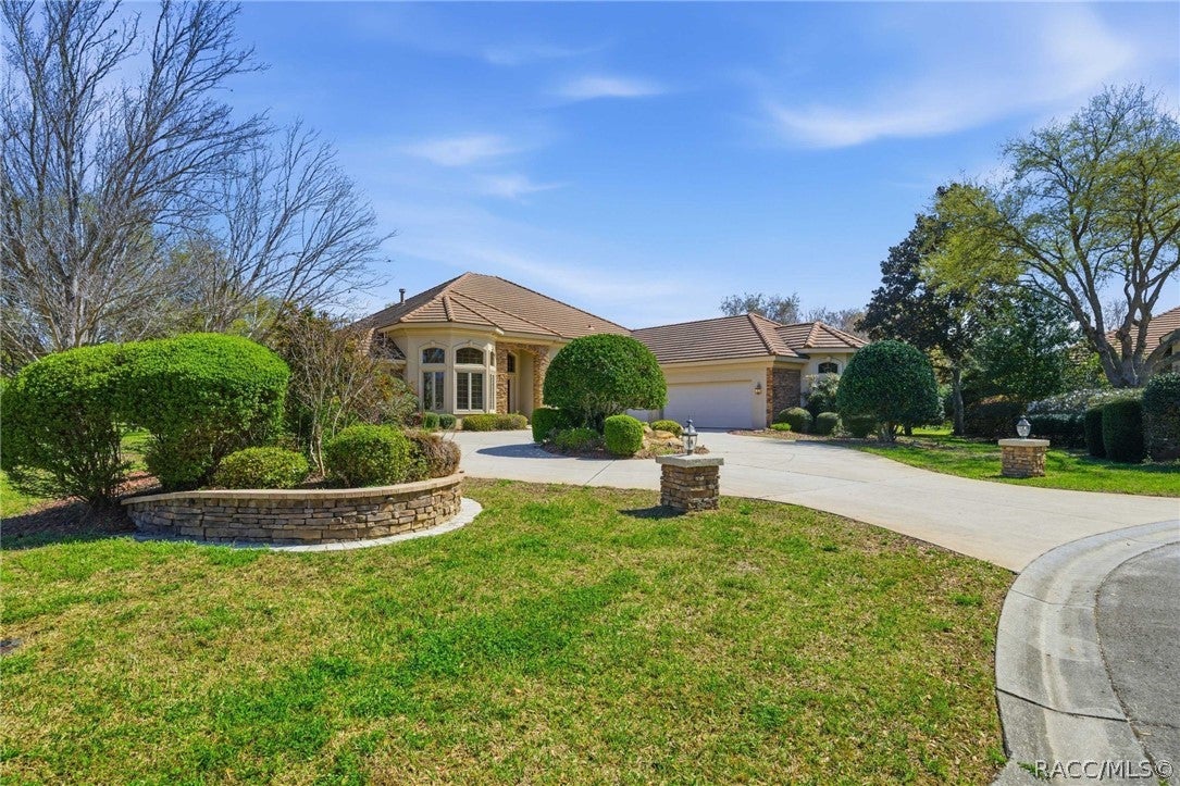 Lecanto, Florida, 34461, United States, 3 Bedrooms Bedrooms, ,5 BathroomsBathrooms,Residential,Active,2028539