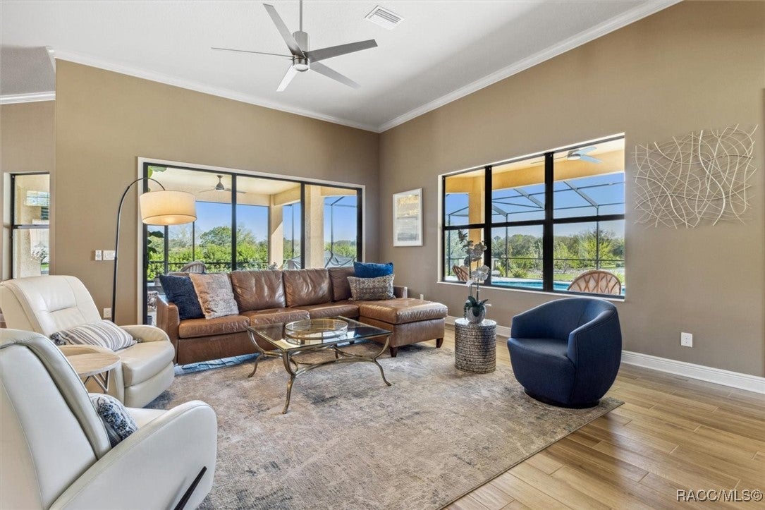 Hernando, Florida, 34442, United States, 3 Bedrooms Bedrooms, ,4 BathroomsBathrooms,Residential,Active,1973355