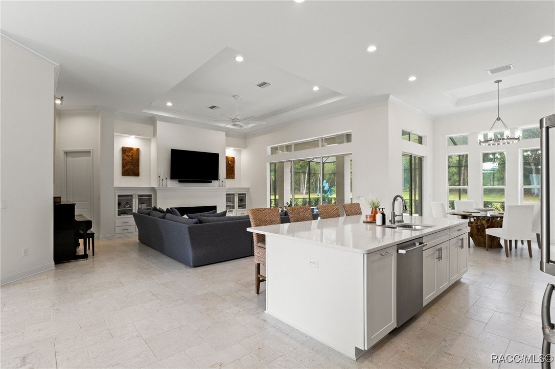 Homosassa, Florida, 34446, United States, 4 Bedrooms Bedrooms, ,4 BathroomsBathrooms,Residential,Active,1909872