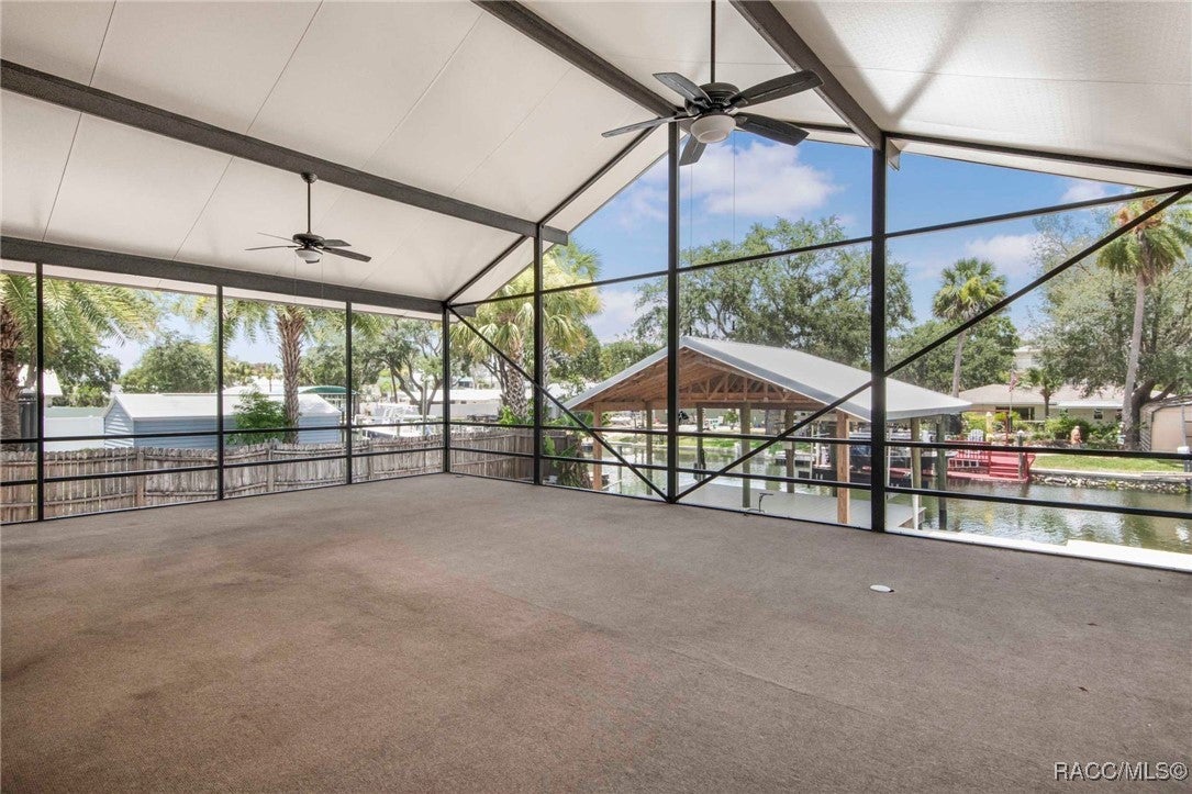 Crystal River, Florida, 34428, United States, ,2 BathroomsBathrooms,Residential,Active,1852687