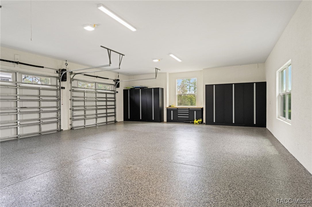 Homosassa, Florida, 34446, United States, 4 Bedrooms Bedrooms, ,4 BathroomsBathrooms,Residential,Active,1909872