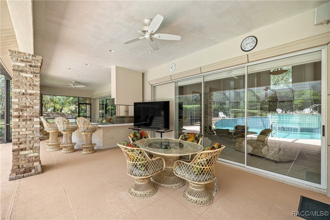 Lecanto, Florida, 34461, United States, 4 Bedrooms Bedrooms, ,4 BathroomsBathrooms,Residential,Active,1945237