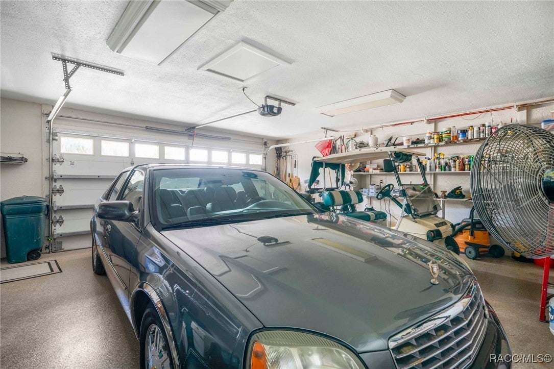 Crystal River, Florida, 34429, United States, 3 Bedrooms Bedrooms, ,2 BathroomsBathrooms,Residential,Active,1862870