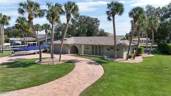 217 SW KINGS BAY DR, CRYSTAL RIVER, FL 34429 - Image 1