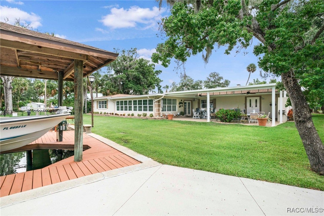 Crystal River, Florida, 34429, United States, 3 Bedrooms Bedrooms, ,2 BathroomsBathrooms,Residential,Active,1862870