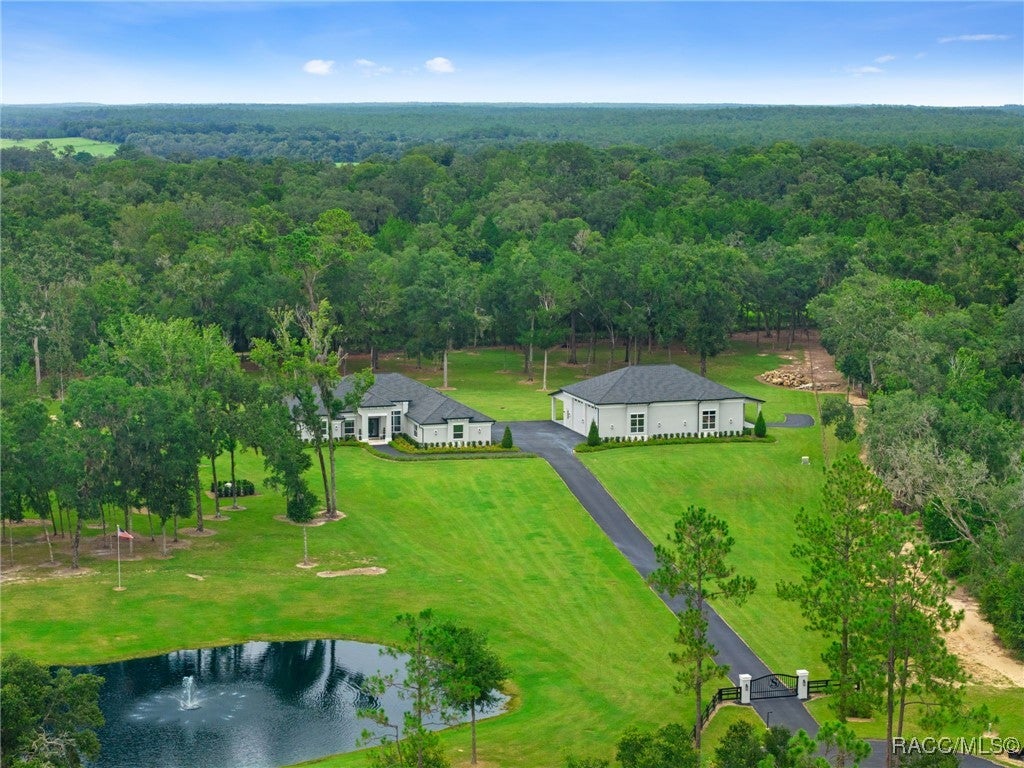 Homosassa, Florida, 34446, United States, 4 Bedrooms Bedrooms, ,4 BathroomsBathrooms,Residential,Active,1909872