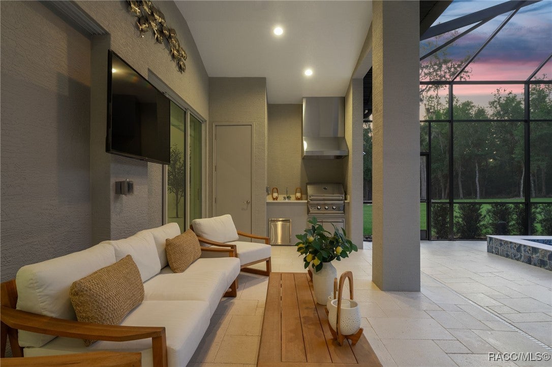 Homosassa, Florida, 34446, United States, 4 Bedrooms Bedrooms, ,4 BathroomsBathrooms,Residential,Active,1909872