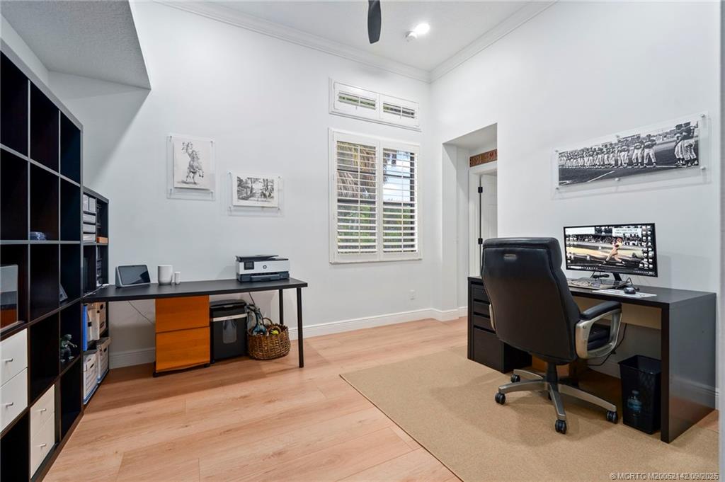 Jensen Beach, Florida, 34957, United States, 4 Bedrooms Bedrooms, ,5 BathroomsBathrooms,Residential,Active,1945068