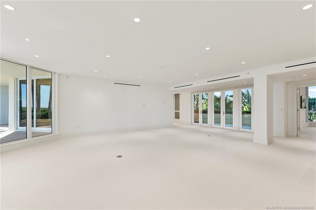 Stuart, Florida, 34996, United States, ,3 BathroomsBathrooms,Residential,Active,1806933